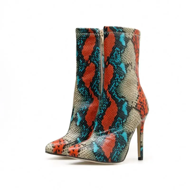 2020 Popular Fashion Short Chunky Anti-slip Snakeskin Women High Heel Boots Ankle
2020 Popular Fashion Short Chunky Anti-slip Snakeskin Women High Heel Boots Ankle