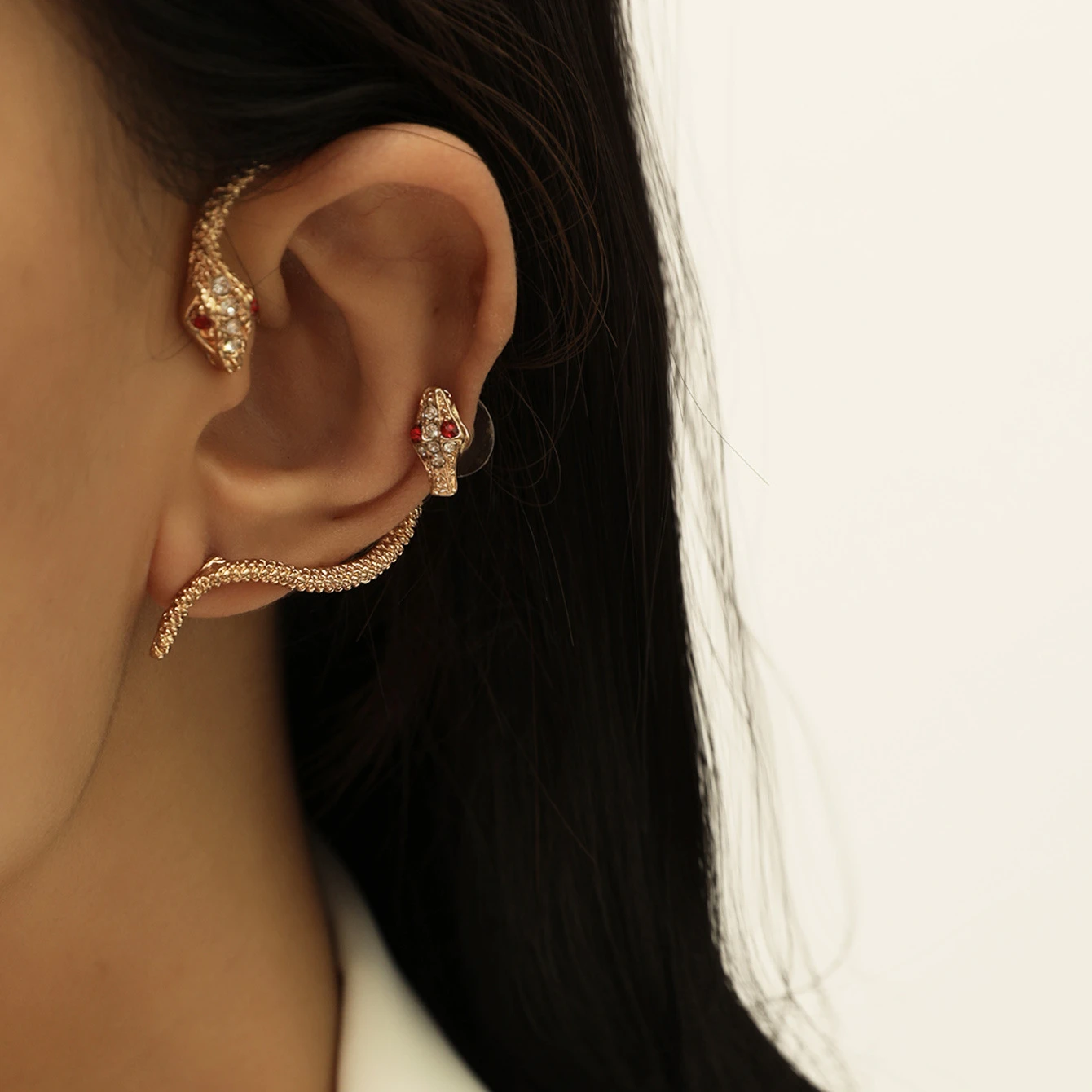 earrings fashion jewelry 2022 18K gold plated snake earring set ear cuff wholesale halloween anime stud earring for women girl
earrings fashion jewelry 2022 18K gold plated snake earring set ear cuff wholesale halloween anime stud earring for women girl
