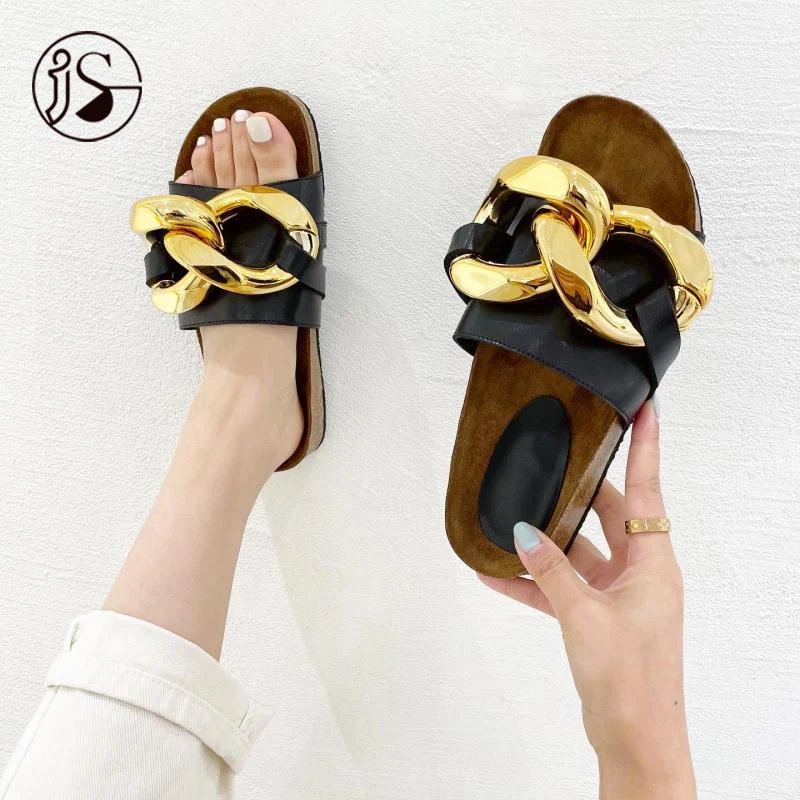 2021 Chain thick soles open toe women slippers Summer wear retro slippers Metal LOGO fashion women slippers ladies sandals, Picture
2021 Chain thick soles open toe women slippers Summer wear retro slippers Metal LOGO fashion women slippers ladies sandals, Picture