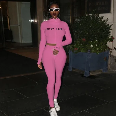 Women's Sports Two-piece Set Women's Fashion High Neck Embroidery Letters Zipper Suit, Picture color
Women's Sports Two-piece Set Women's Fashion High Neck Embroidery Letters Zipper Suit, Picture color