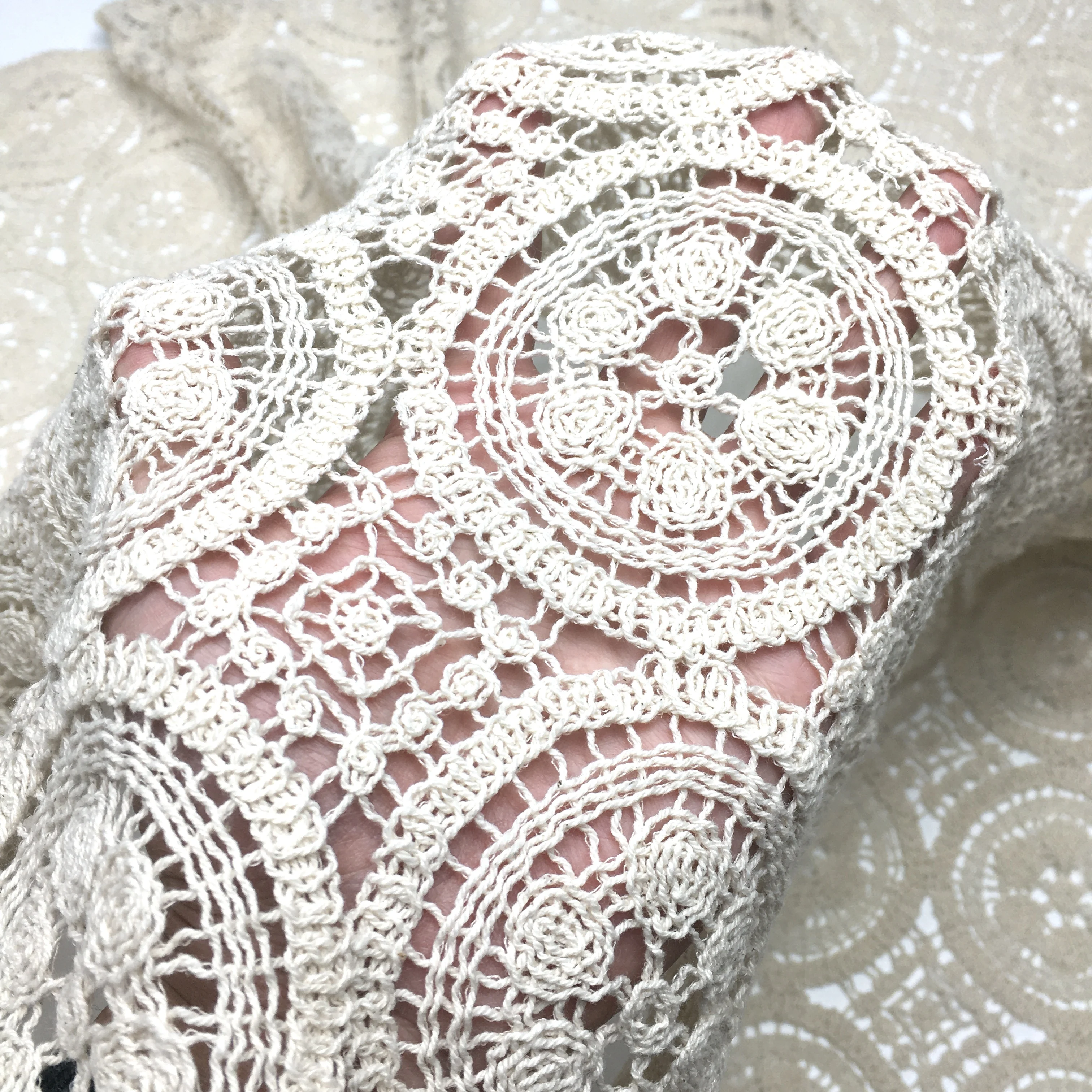 Soft hand feel 100%Cotton lace fabric geometric crochet embroidery lace, Accept customized color
Soft hand feel 100%Cotton lace fabric geometric crochet embroidery lace, Accept customized color