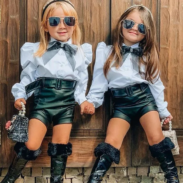 New fashion Toddler Girl Clothing set Infant puff sleeve white bow shirt and leather shorts set clothing for kids, Picture shows
New fashion Toddler Girl Clothing set Infant puff sleeve white bow shirt and leather shorts set clothing for kids, Picture shows
