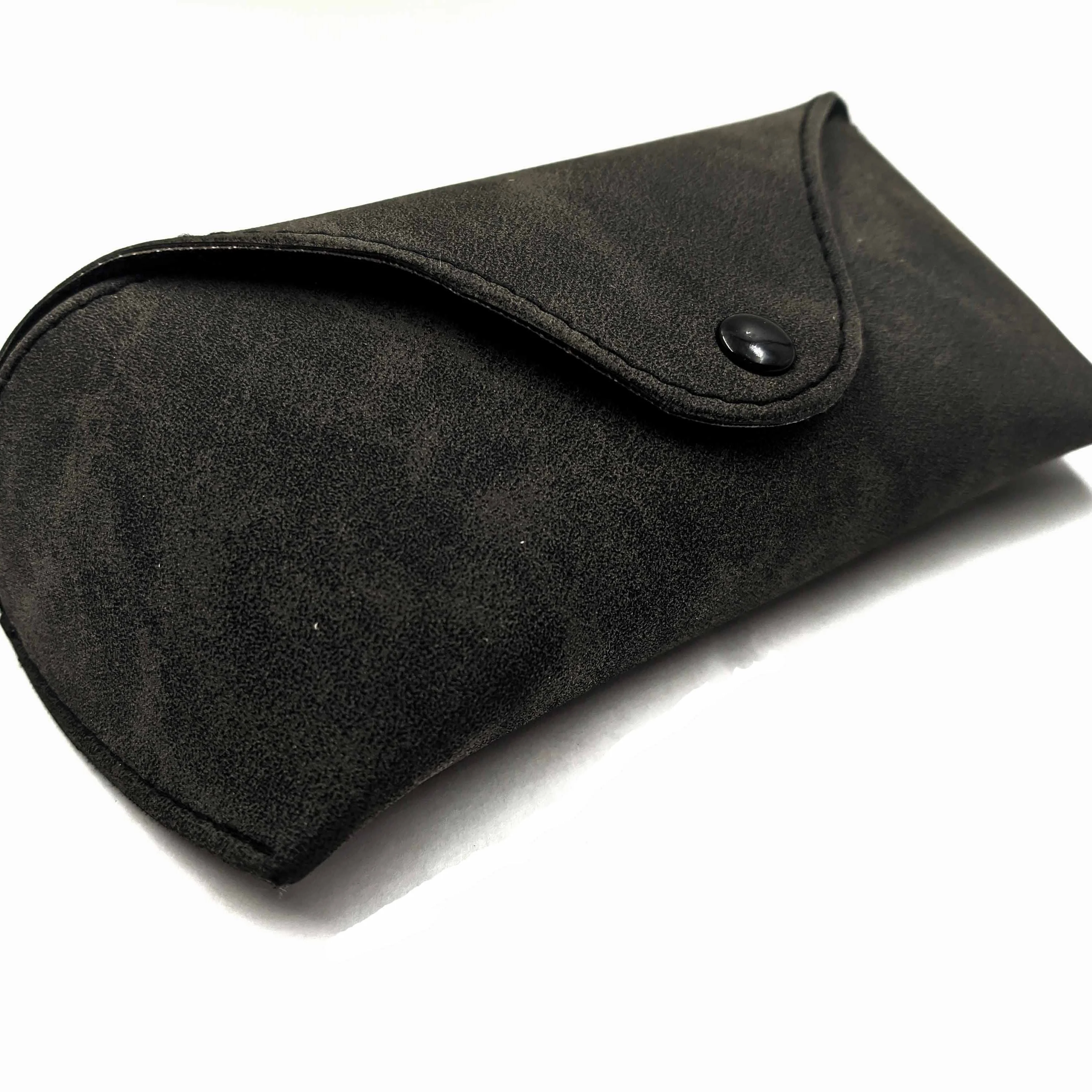 Eyeglass Accessories New Leather Buckle Black Glasses Case 2021 Sunglasses Luxury High Quality Design Trendy Fashion Acceptable
Eyeglass Accessories New Leather Buckle Black Glasses Case 2021 Sunglasses Luxury High Quality Design Trendy Fashion Acceptable