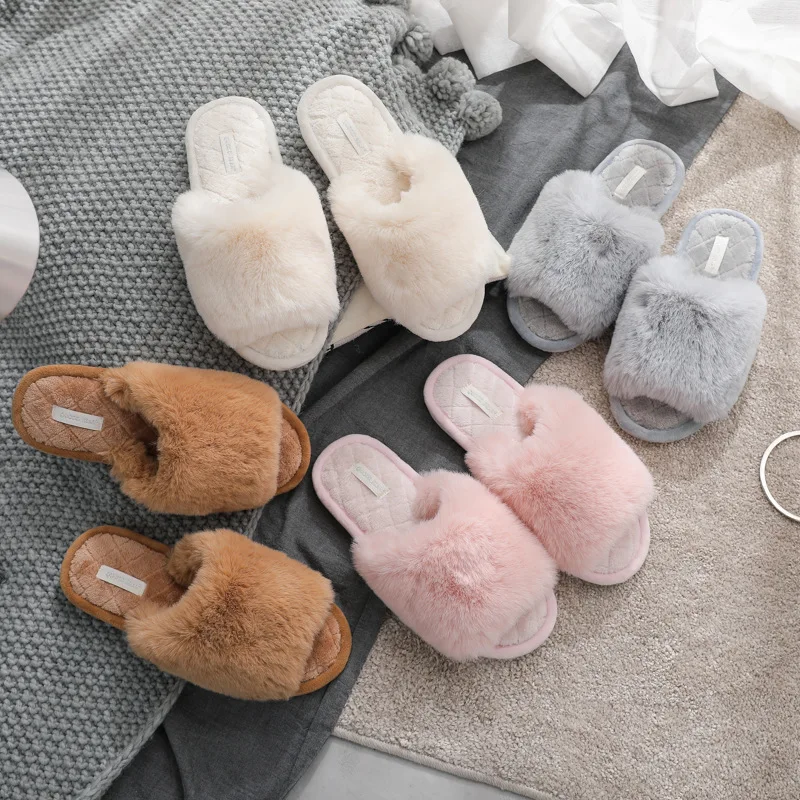 Dropshipping womens slippers soft plush indoor slides slipper warm winter women's fur slippers
Dropshipping womens slippers soft plush indoor slides slipper warm winter women's fur slippers