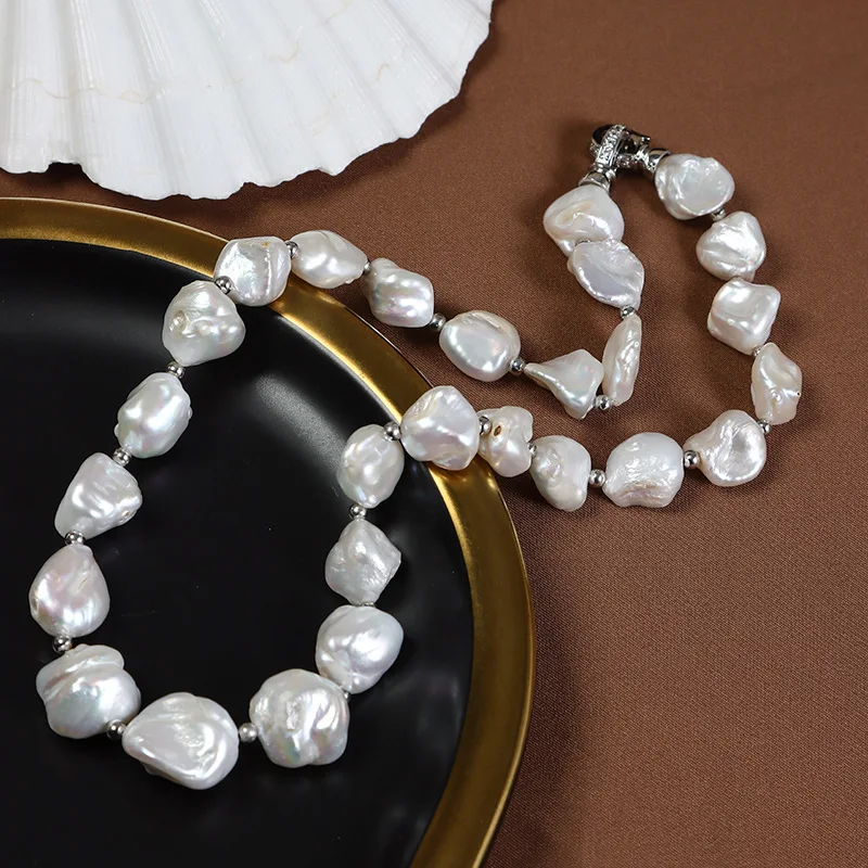 Hot Selling Keshi Pearl Chain Necklace 11-12mm Natural Shaped pearl S925 Sterling Silver Beads Pearl Chain
Hot Selling Keshi Pearl Chain Necklace 11-12mm Natural Shaped pearl S925 Sterling Silver Beads Pearl Chain