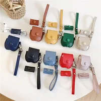 Premium Muitliple Color Design Genuine Leather Material Protective Case For airpods with Keychain
Premium Muitliple Color Design Genuine Leather Material Protective Case For airpods with Keychain