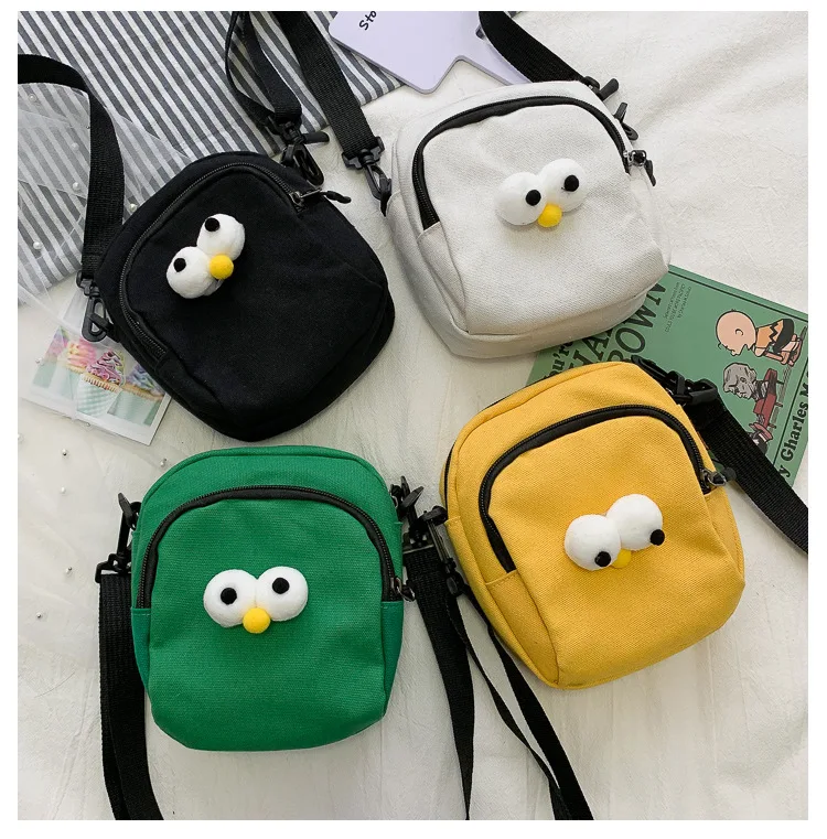 2021 Autumn and Winter New Ins Cute Funny Cartoon Girl One Shoulder Messenger Canvas Bag for Women, Black, white, green, yellow
2021 Autumn and Winter New Ins Cute Funny Cartoon Girl One Shoulder Messenger Canvas Bag for Women, Black, white, green, yellow
