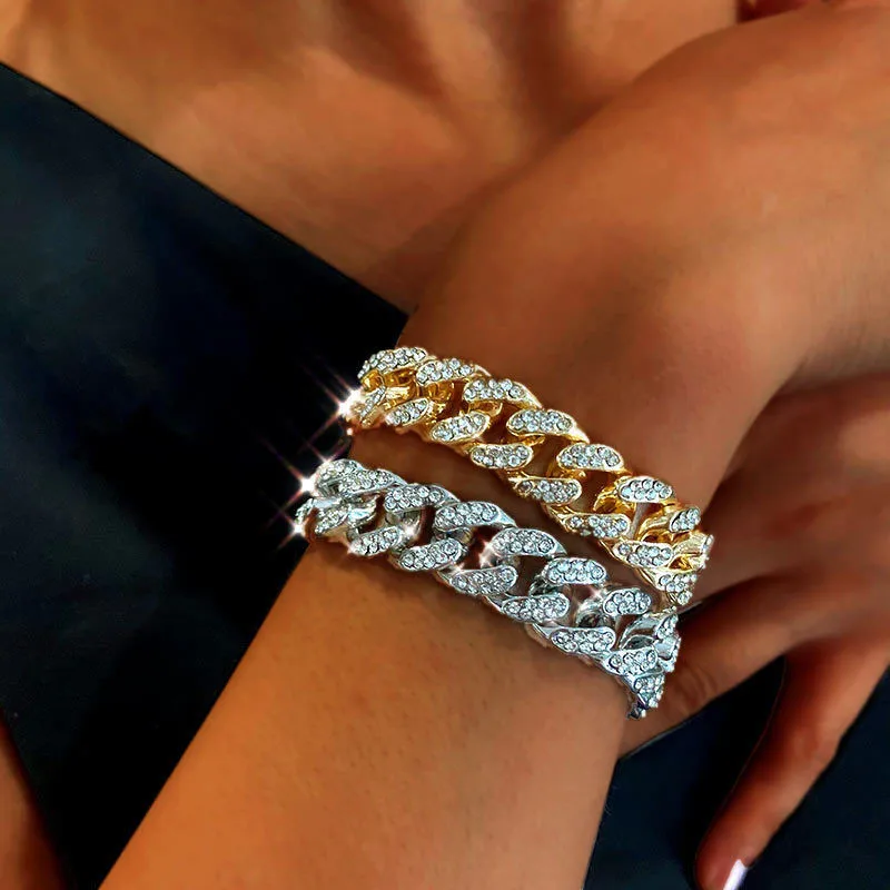 BR-0180 Wholesale Fashion Hip Hop Thick Cuban Chain Diamond Women Bracelet Gold Plated Trendy Luxury Full Diamond Men Bracelets, Mix
BR-0180 Wholesale Fashion Hip Hop Thick Cuban Chain Diamond Women Bracelet Gold Plated Trendy Luxury Full Diamond Men Bracelets, Mix