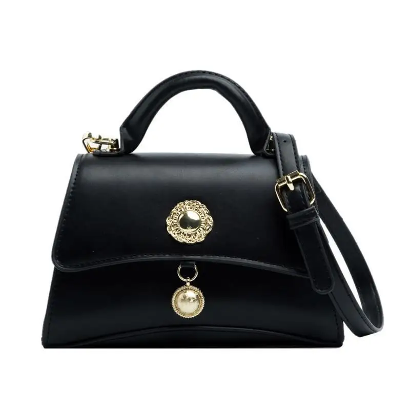 2021 new simple fashion women hand bags trend Korean commuter one-shoulder messenger bag
2021 new simple fashion women hand bags trend Korean commuter one-shoulder messenger bag