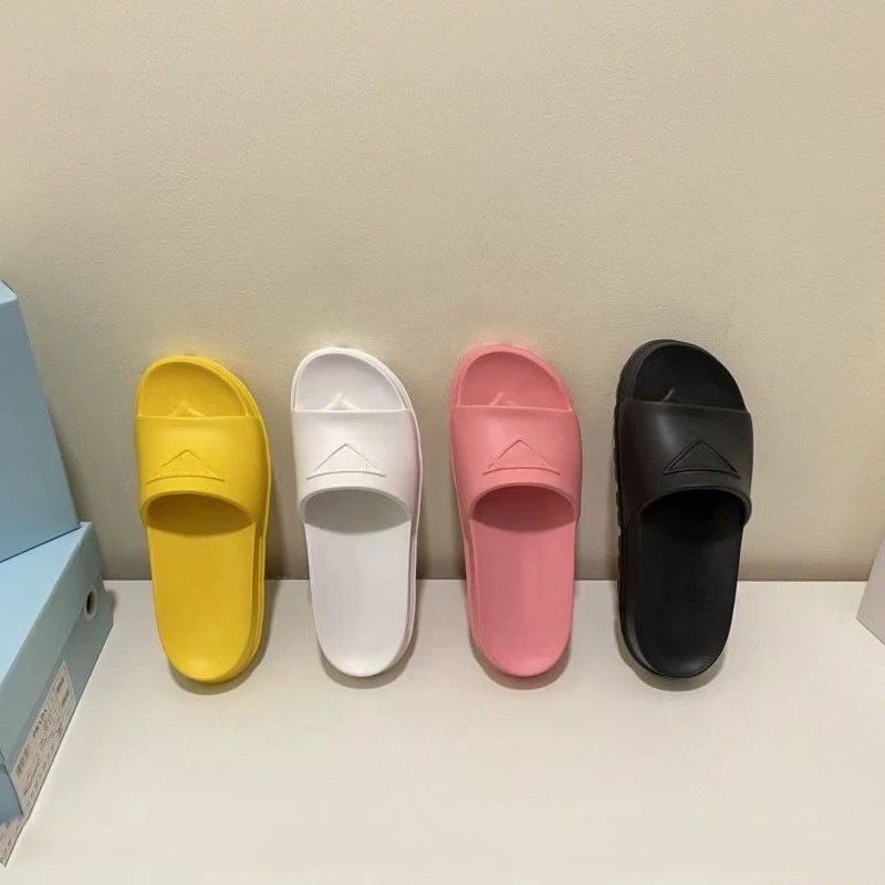 Designer sandals women famous brands men designer shoes and slippers slides men flip flops unisex sandals women
Designer sandals women famous brands men designer shoes and slippers slides men flip flops unisex sandals women