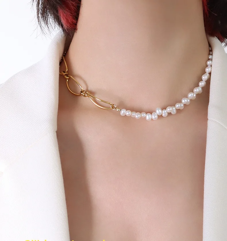 Stainless Steel 18K Gold Plated Barb Wire Chain Natural Half Rice Pearl Necklace for Women
Stainless Steel 18K Gold Plated Barb Wire Chain Natural Half Rice Pearl Necklace for Women