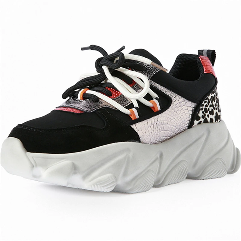 Autumn Winter Sneakers Women Genuine Leather Breathable Sport Shoes Woman Female Casual Dancing Shoes Sneakers
Autumn Winter Sneakers Women Genuine Leather Breathable Sport Shoes Woman Female Casual Dancing Shoes Sneakers