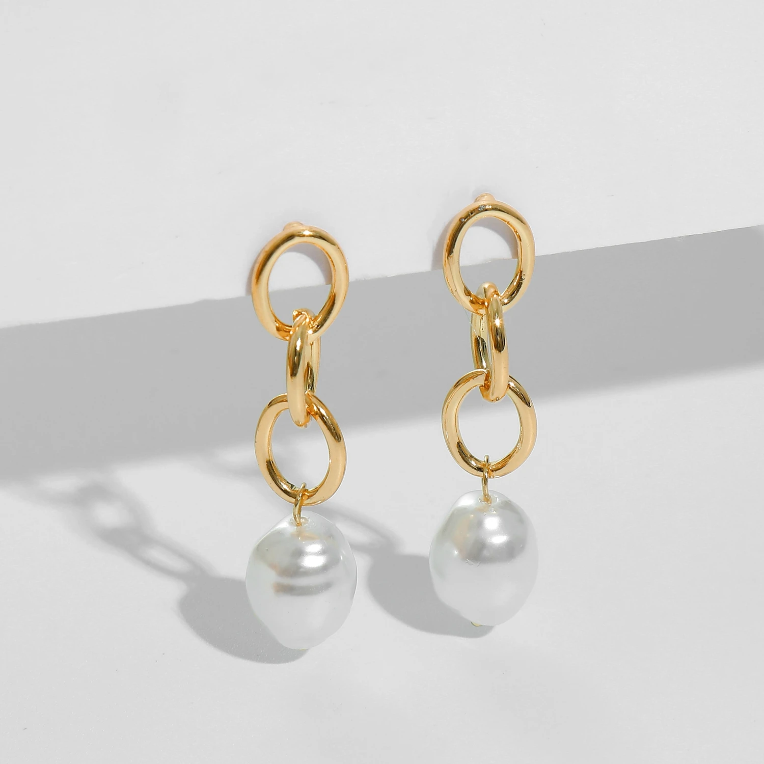 Drop Tassel Pearl Korean Custom Designer Luxury 2020 Cute Women Jewelry Girls Wedding Earing Long Chain Earrings, Gold plated
Drop Tassel Pearl Korean Custom Designer Luxury 2020 Cute Women Jewelry Girls Wedding Earing Long Chain Earrings, Gold plated