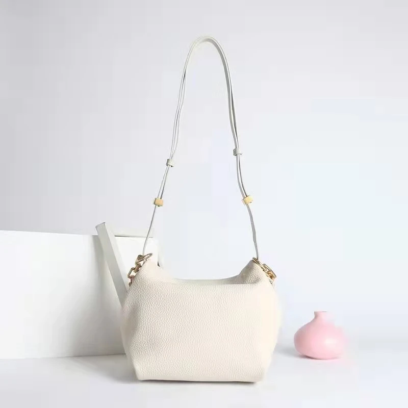 Korean Chain Shoulder Bags Genuine Leather designer Ladies Handbags for womens handbags leather, Multi
Korean Chain Shoulder Bags Genuine Leather designer Ladies Handbags for womens handbags leather, Multi