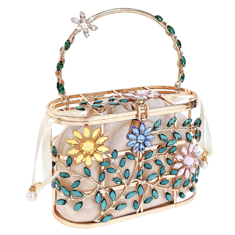 Wholesale Crystal Diamond Wedding Rhinestone Luxury Clutch Bag Designer Women Famous Brands Crystal Evening Bag, (green crystal black, white, golden, pink, beige)
Wholesale Crystal Diamond Wedding Rhinestone Luxury Clutch Bag Designer Women Famous Brands Crystal Evening Bag, (green crystal black, white, golden, pink, beige)