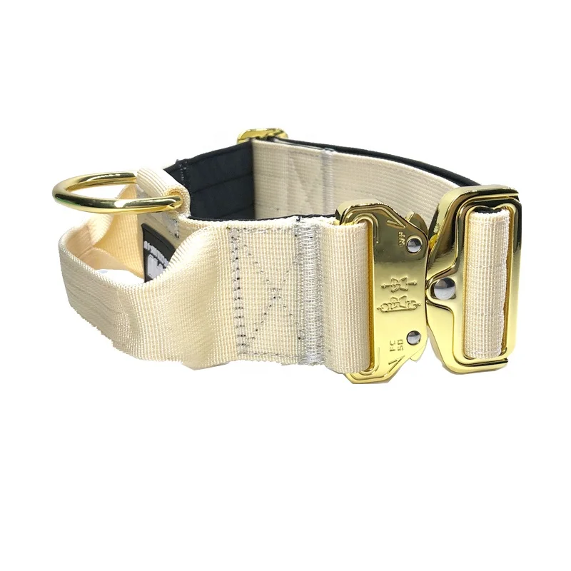 2021 New Designer Adjustable tactical Heavy Duty Training Gold Nylon dog collar with handle
2021 New Designer Adjustable tactical Heavy Duty Training Gold Nylon dog collar with handle