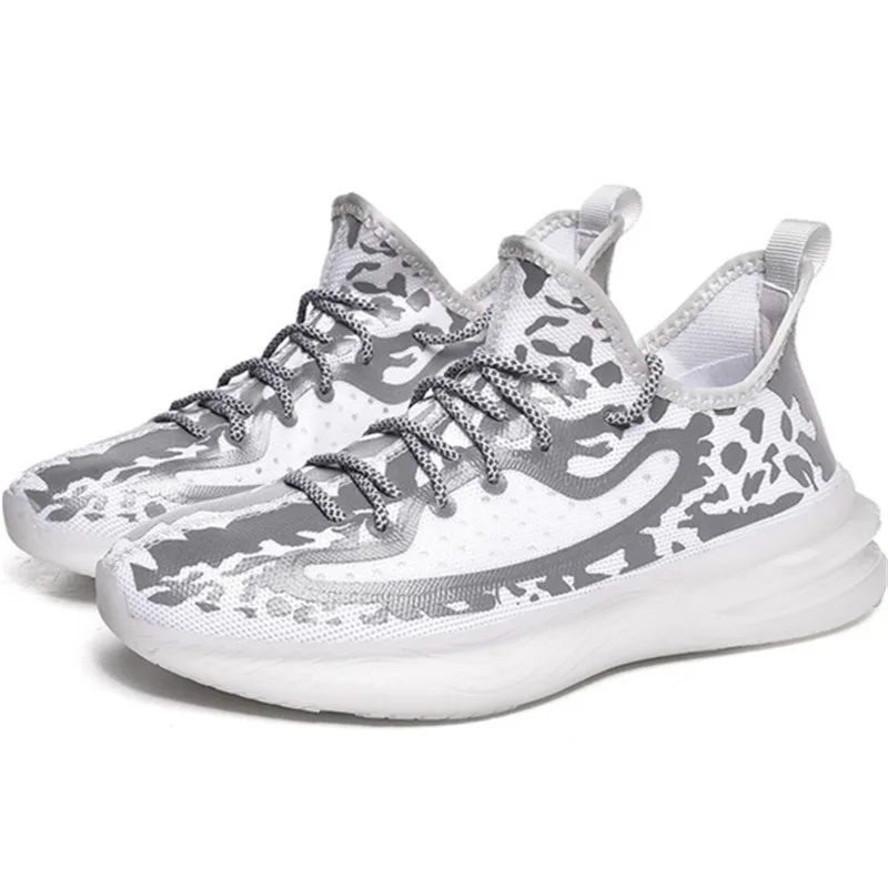 Drop Shipping Couple Mesh Reflective Sneakers Fashion Trend Casual Comfortable Slip Resistant Shoes Footwear for Male Plus Size
Drop Shipping Couple Mesh Reflective Sneakers Fashion Trend Casual Comfortable Slip Resistant Shoes Footwear for Male Plus Size