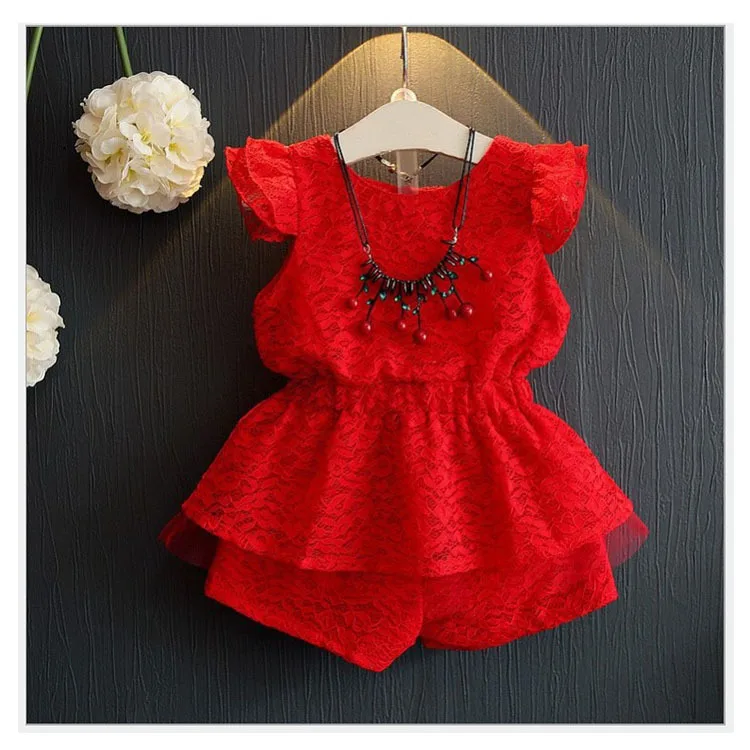 

Summer new 2-8 year old foreign girl two-piece dress cotton T + polka dot suspender skirt two-piece suit