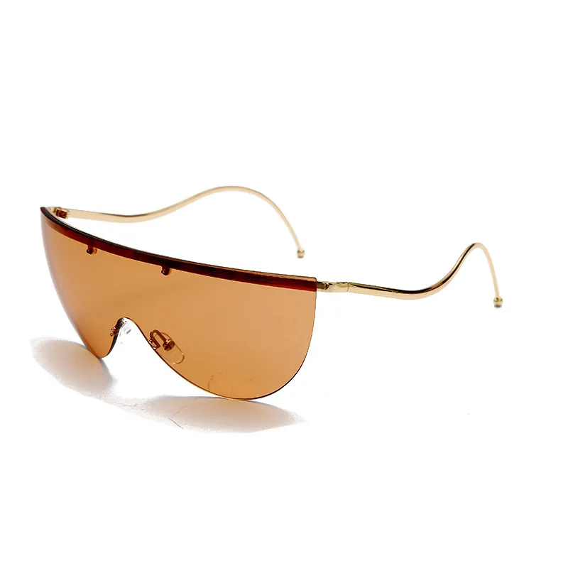2021 New Fashion Women Glasses Shades Luxury Gold Radian Leg Sunglasses Light Weight One Piece Lens Uv400 Protection Sun Glasses
2021 New Fashion Women Glasses Shades Luxury Gold Radian Leg Sunglasses Light Weight One Piece Lens Uv400 Protection Sun Glasses