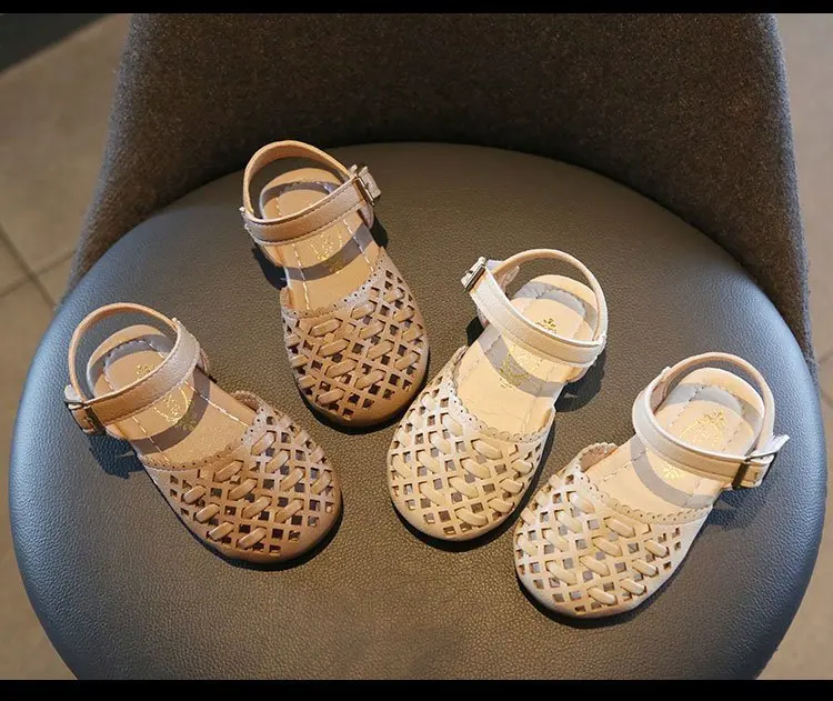 F40523A New summer anti-skid fashion comfortable shoes children kids shoes, As picture
F40523A New summer anti-skid fashion comfortable shoes children kids shoes, As picture