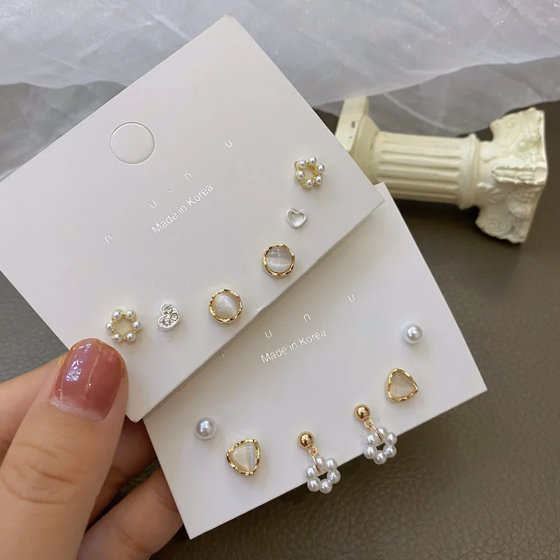 2021 New 925 Silver Needle Three Set Flower Heart Shape Pearl Stud Earrings Gold Plated Pearl Earrings Jewelry For Women Girl, Picture shows
2021 New 925 Silver Needle Three Set Flower Heart Shape Pearl Stud Earrings Gold Plated Pearl Earrings Jewelry For Women Girl, Picture shows