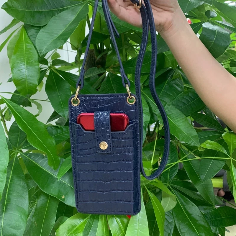 Crocodile Pattern 2 Leather Strap Phone Bag Purse Clutch Bags Designer Phone Shoulder Bags Wallet
Crocodile Pattern 2 Leather Strap Phone Bag Purse Clutch Bags Designer Phone Shoulder Bags Wallet