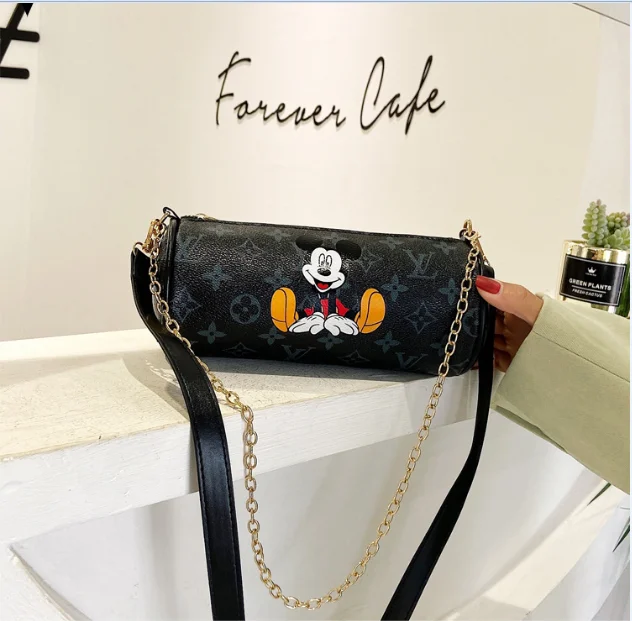 2021 Mickey Summer trendy cylinder women's bag Korean-style letter shoulder chain bag cartoon crossbody hand bag
2021 Mickey Summer trendy cylinder women's bag Korean-style letter shoulder chain bag cartoon crossbody hand bag