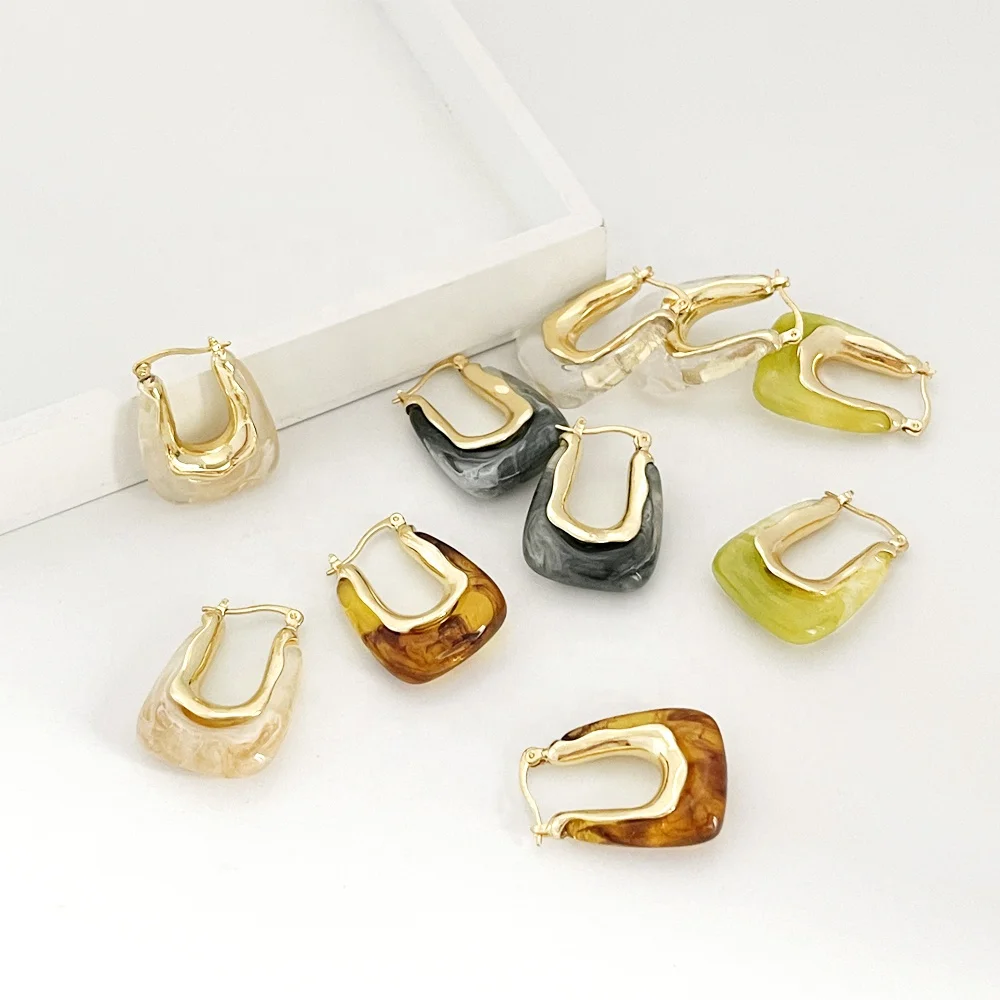 E0826 gold plated transparent U acrylic hoop earrings exaggerated elegant boho hoop earring women jewelry
E0826 gold plated transparent U acrylic hoop earrings exaggerated elegant boho hoop earring women jewelry