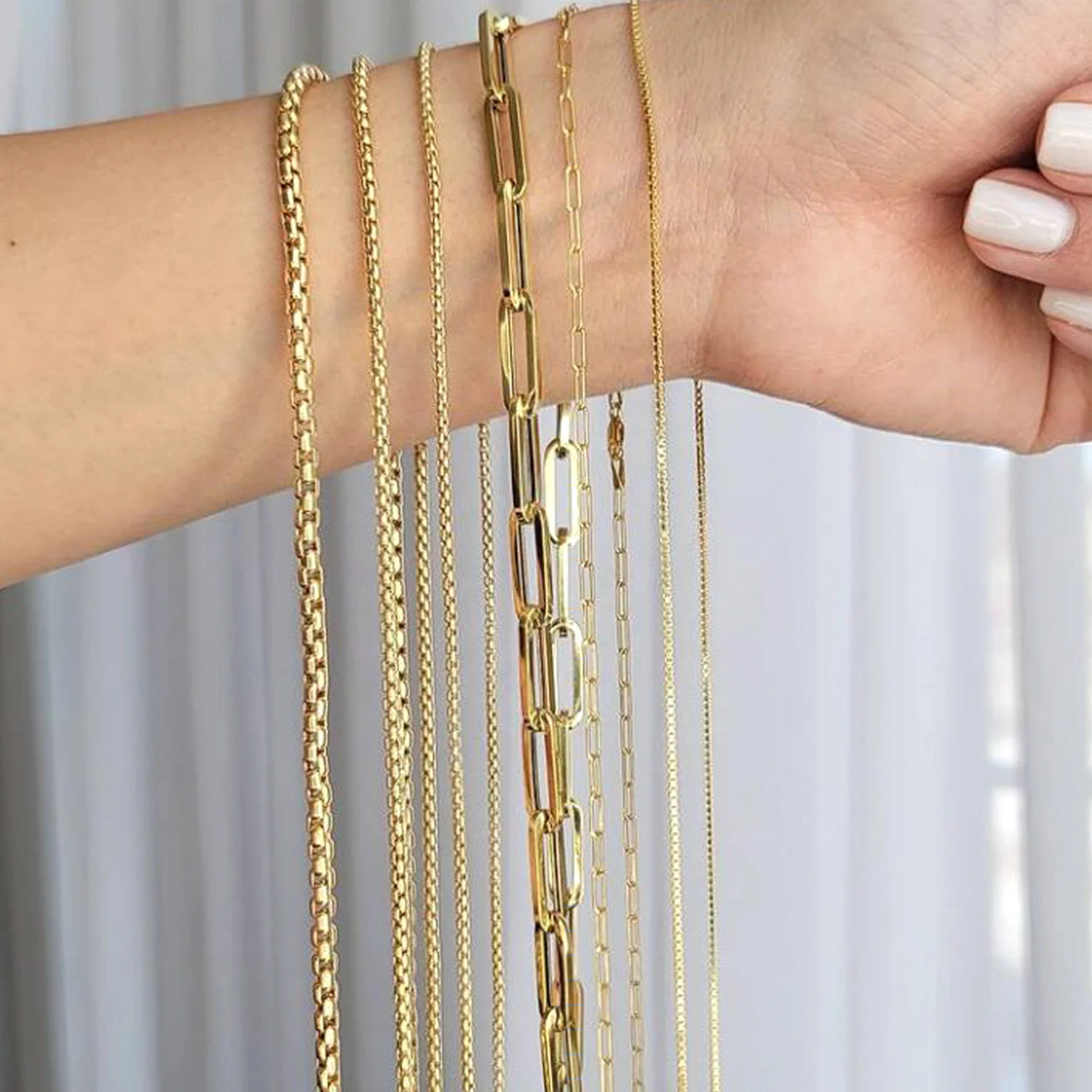 2021 Innovative Rose Gold Chain Necklace Set Colorful Gold Filled Jewelry Personalized Lady Necklace
2021 Innovative Rose Gold Chain Necklace Set Colorful Gold Filled Jewelry Personalized Lady Necklace