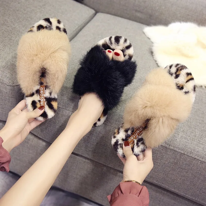 New rabbit hair leopard print fur slippers in autumn and winter women's flat bottom slippers for home and abroad
New rabbit hair leopard print fur slippers in autumn and winter women's flat bottom slippers for home and abroad