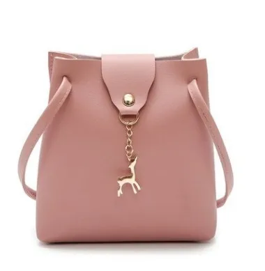Low price wholesale 2021 new PU fashion fawn fashion one-shoulder women's mobile phone diagonal bag
Low price wholesale 2021 new PU fashion fawn fashion one-shoulder women's mobile phone diagonal bag
