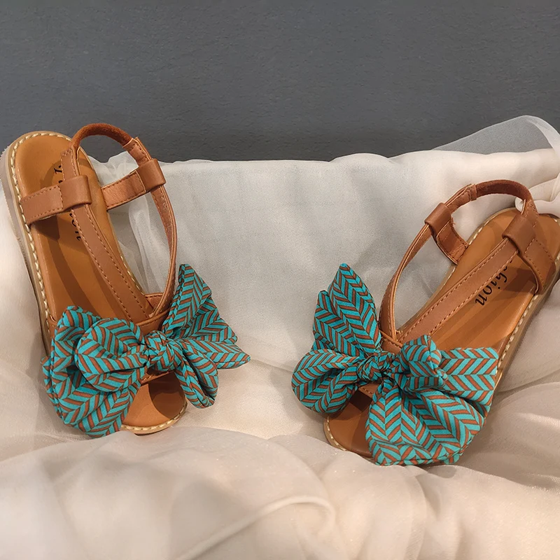 Girls' Slippers 2021 Summer New Korean Versatile Bow Tie Half Slippers For Children Cool
Girls' Slippers 2021 Summer New Korean Versatile Bow Tie Half Slippers For Children Cool