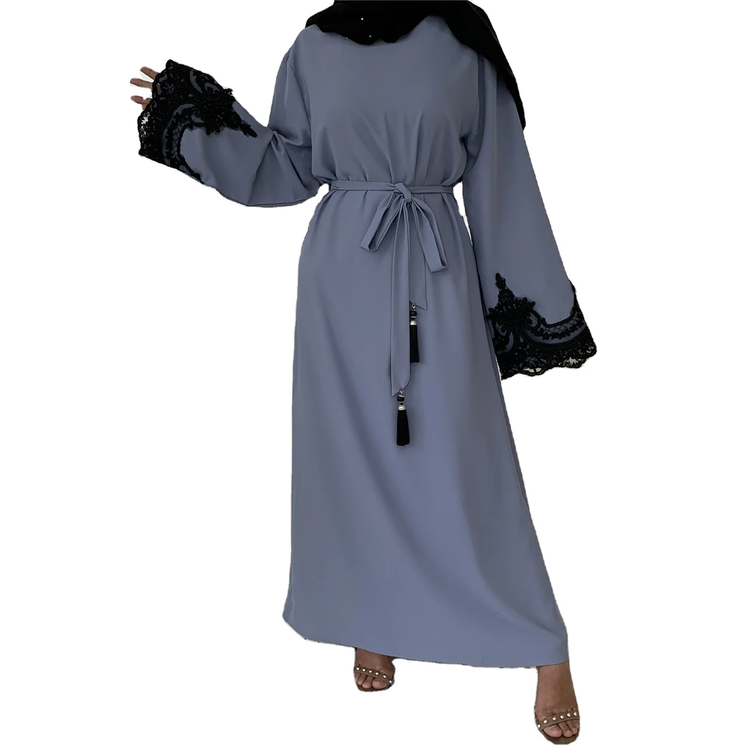 Popular New Design Islamic Women Clothing Embroidery Long Dress Muslim Abaya Dresses With Tassel
Popular New Design Islamic Women Clothing Embroidery Long Dress Muslim Abaya Dresses With Tassel