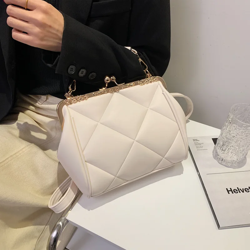 2021 New Designer Solid Color Bags Crossbody Borse Handtasche Sac A Main Femme Luxury Women Hanbags, Picture color
2021 New Designer Solid Color Bags Crossbody Borse Handtasche Sac A Main Femme Luxury Women Hanbags, Picture color