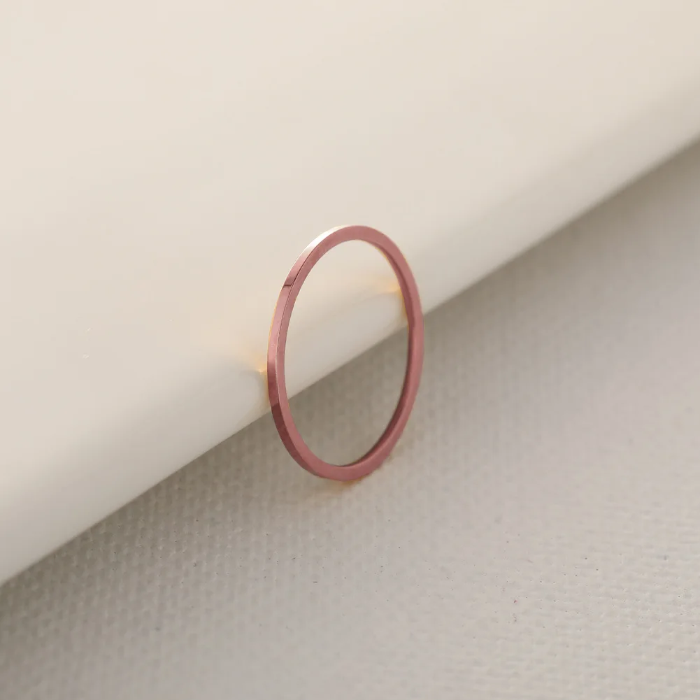 European American Minimalist Rings Jewelry Women Trendy Stainless Steel Rings, Gold/silver
European American Minimalist Rings Jewelry Women Trendy Stainless Steel Rings, Gold/silver