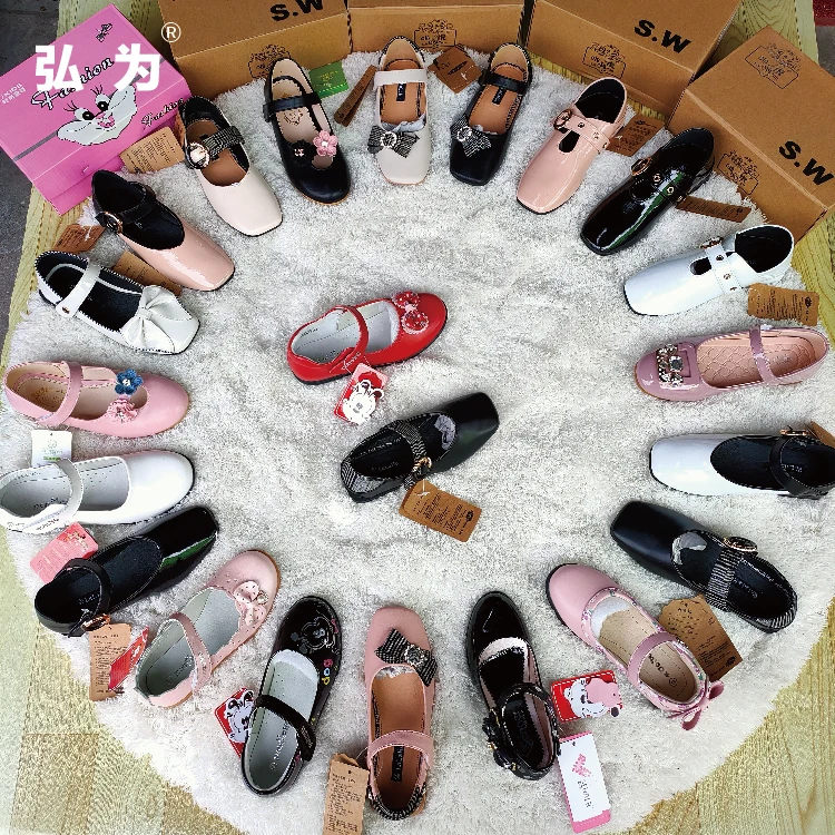 Wholesale cheap leather shoes new models girls' flats princess leather shoes for girls
Wholesale cheap leather shoes new models girls' flats princess leather shoes for girls