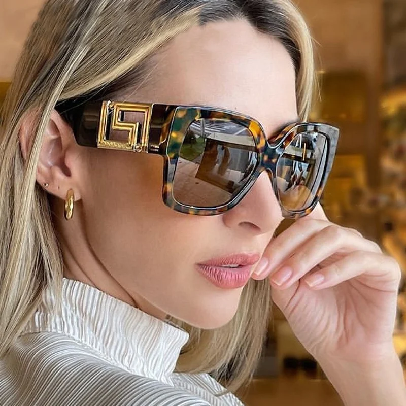 Hot Selling Eyewear Women Luxury Brand Sunglasses 2021 New Arrivel Fashionable Oversized Sun Glasses Square Shades Custom LOGO
Hot Selling Eyewear Women Luxury Brand Sunglasses 2021 New Arrivel Fashionable Oversized Sun Glasses Square Shades Custom LOGO