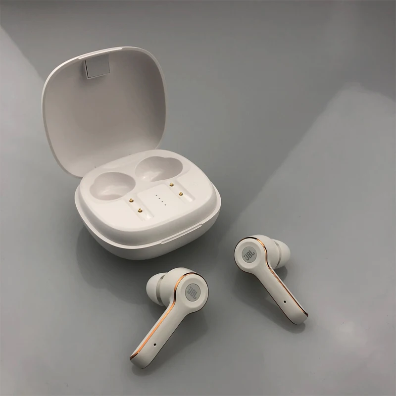 TUNE Wireless Blue tooth L3 TWS Earphones Headphones Earbuds Earpods For iPhone JBL Earphones
TUNE Wireless Blue tooth L3 TWS Earphones Headphones Earbuds Earpods For iPhone JBL Earphones