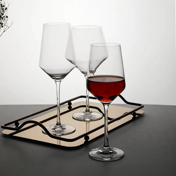 Lead free crystal high quality transparent goblet long stem decoration unique personalized red wine Glasses
Lead free crystal high quality transparent goblet long stem decoration unique personalized red wine Glasses