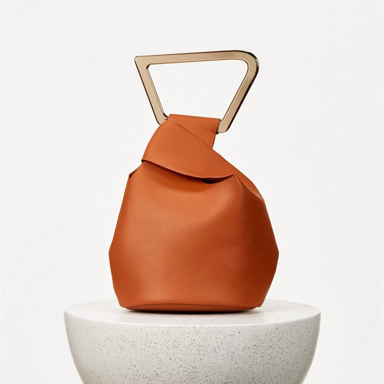 AZB446 Fashion High Quality Bucket Shape Woman Bags Acrylic Handles Femme Handbag Pu Leather Bags Women Bucket Handbags
AZB446 Fashion High Quality Bucket Shape Woman Bags Acrylic Handles Femme Handbag Pu Leather Bags Women Bucket Handbags