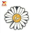 2020 popular Custom daisy pvc patch for lady clothes