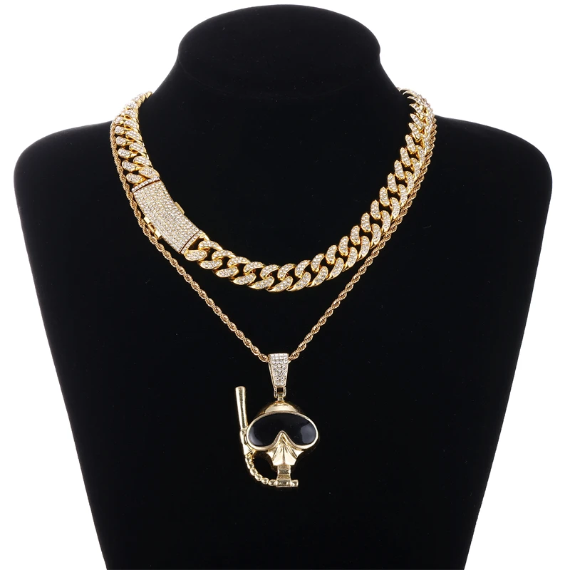 Hot Sale Fancy Fashion Full Drill Alloy Jewelry Bling Bald head Pendant with cuban Chain Necklace Set
Hot Sale Fancy Fashion Full Drill Alloy Jewelry Bling Bald head Pendant with cuban Chain Necklace Set