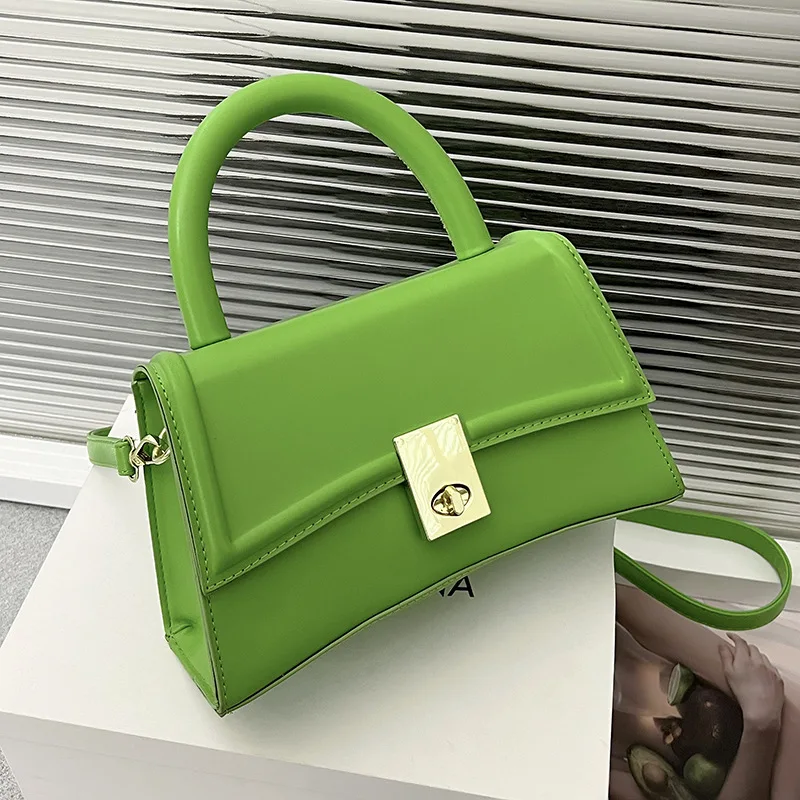 XINYU new trendy brand designer purses bags for women's squared handbags ladies luxury single shoulder bags
XINYU new trendy brand designer purses bags for women's squared handbags ladies luxury single shoulder bags