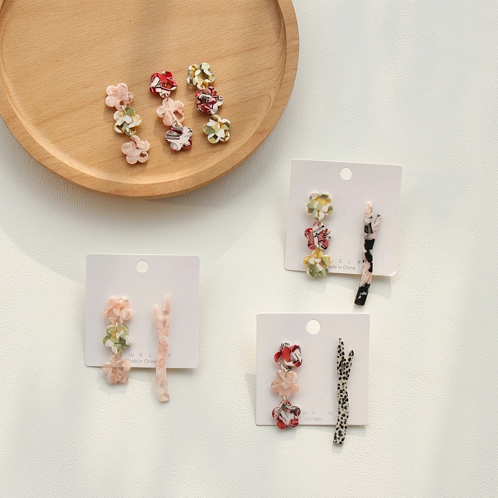 2020 JUHU new pink stitching floral lady long earrings sweet girl style acrylic asymmetric earrings, Colorful
2020 JUHU new pink stitching floral lady long earrings sweet girl style acrylic asymmetric earrings, Colorful