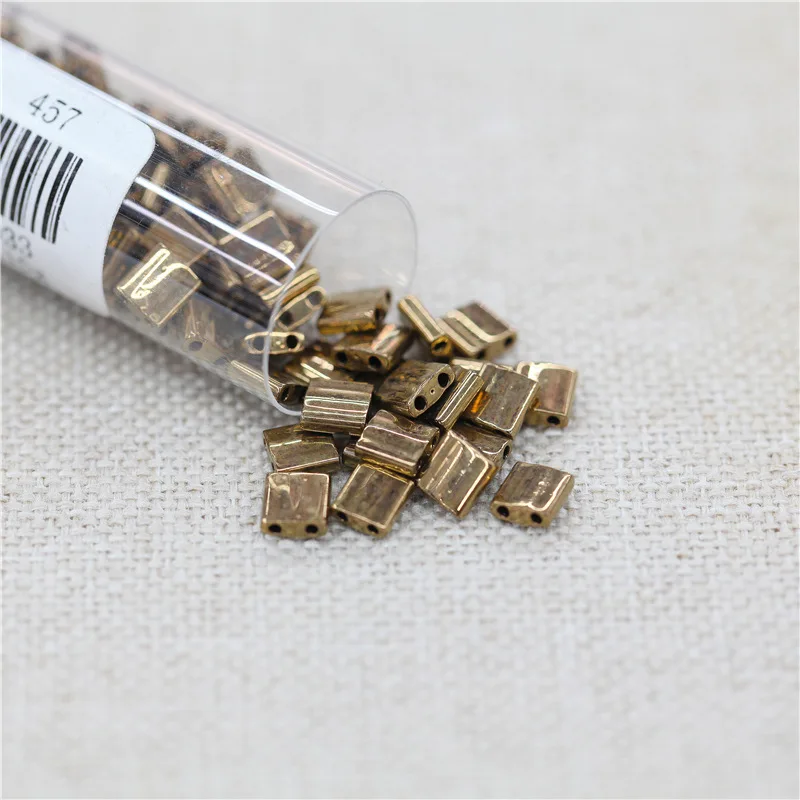 stock for sell 10g/barrel two hole Glass seed beads For Bohemia Jewelry Making Japanese original Miyuki Tila beads, Please choose the pictures
stock for sell 10g/barrel two hole Glass seed beads For Bohemia Jewelry Making Japanese original Miyuki Tila beads, Please choose the pictures