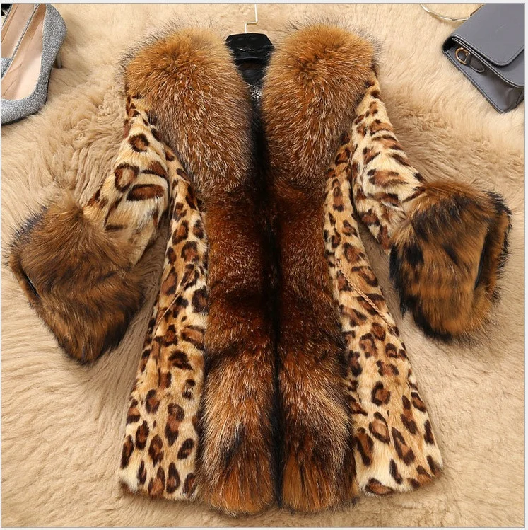 B61463A New faux fur coats for women in autumn and winter 2019 fur collar classic leopard print long coats for women
B61463A New faux fur coats for women in autumn and winter 2019 fur collar classic leopard print long coats for women