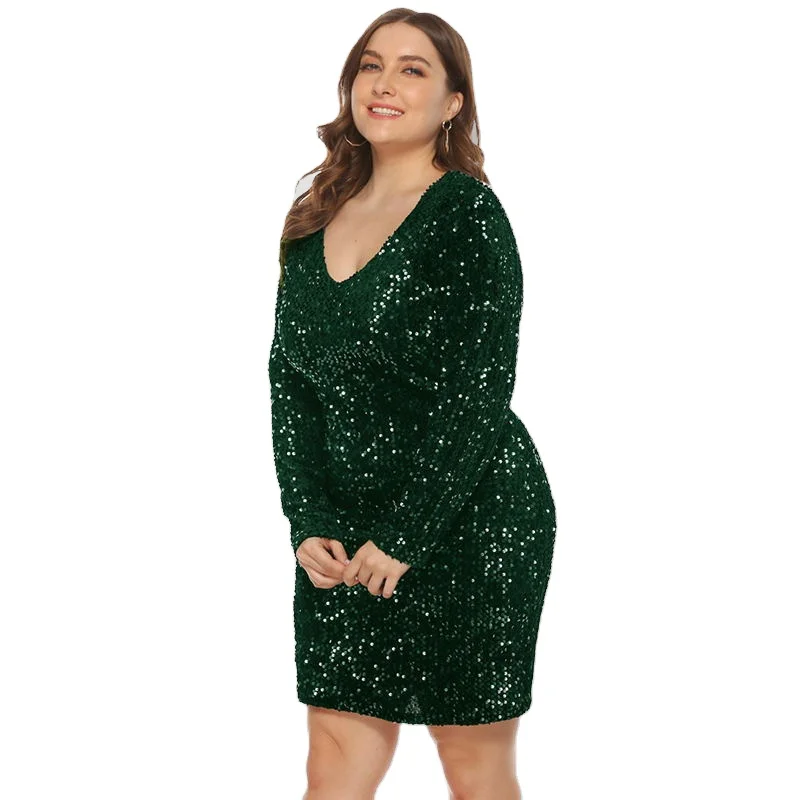 plus size dress with V-neck and long sleeves and sequins covering hips women fashion dress
plus size dress with V-neck and long sleeves and sequins covering hips women fashion dress