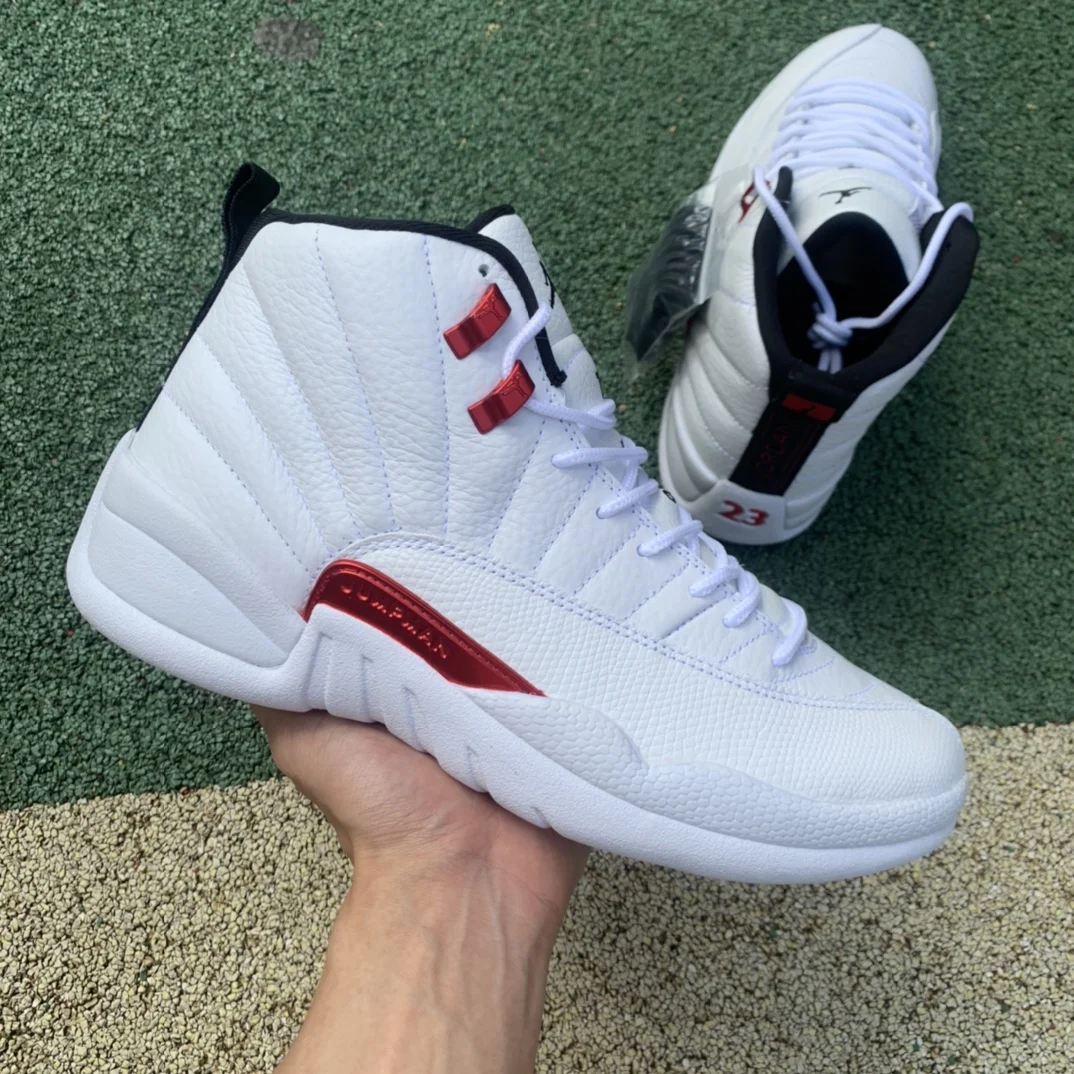 2021 Top Quality AJ12 AIR JORDAN 12 Twist White Red Air Jordan 12 Basketball Shoes Men's Casual Outdoor Sneakers Nike Shoes
2021 Top Quality AJ12 AIR JORDAN 12 Twist White Red Air Jordan 12 Basketball Shoes Men's Casual Outdoor Sneakers Nike Shoes
