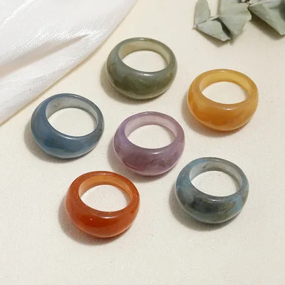 2021 New Arrivals Designs Best Selling High Quality Cold Wind Gold Powder Retro Personality Trend Acrylic Resin Ring
2021 New Arrivals Designs Best Selling High Quality Cold Wind Gold Powder Retro Personality Trend Acrylic Resin Ring
