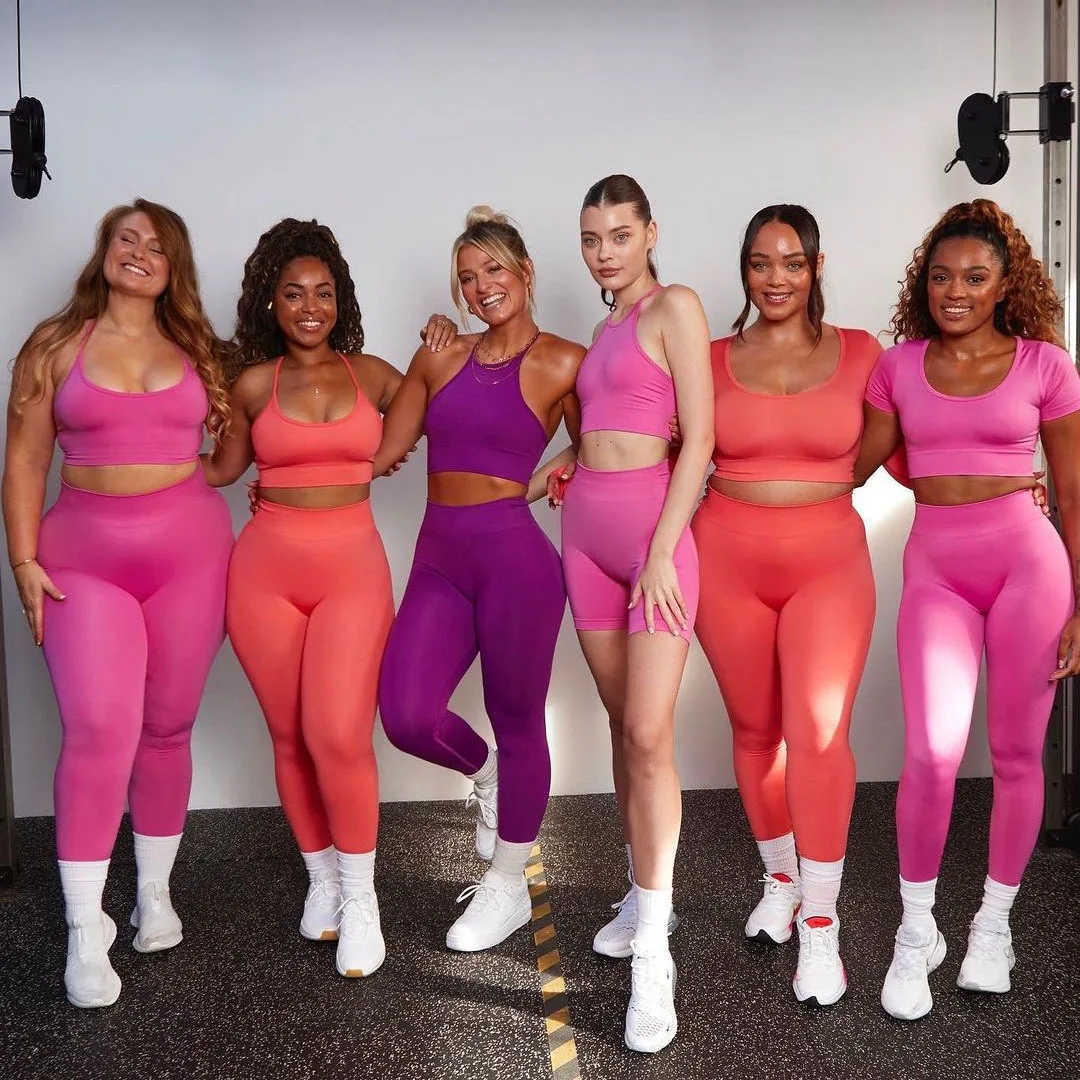 New style yoga suit multicolor bra hip lifting fast drying sports fitness suit set tight back Yoga suit set, Black ,grey , green , violet , dark purple
New style yoga suit multicolor bra hip lifting fast drying sports fitness suit set tight back Yoga suit set, Black ,grey , green , violet , dark purple